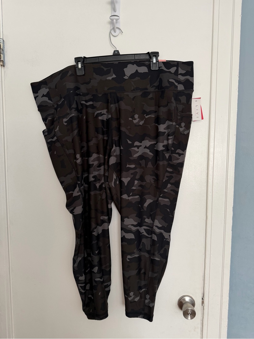 Lane Bryant LIVI Camo High-Waist Leggings — Black & Brown
